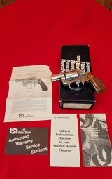 SMITH & WESSON 60 - 5 of 5