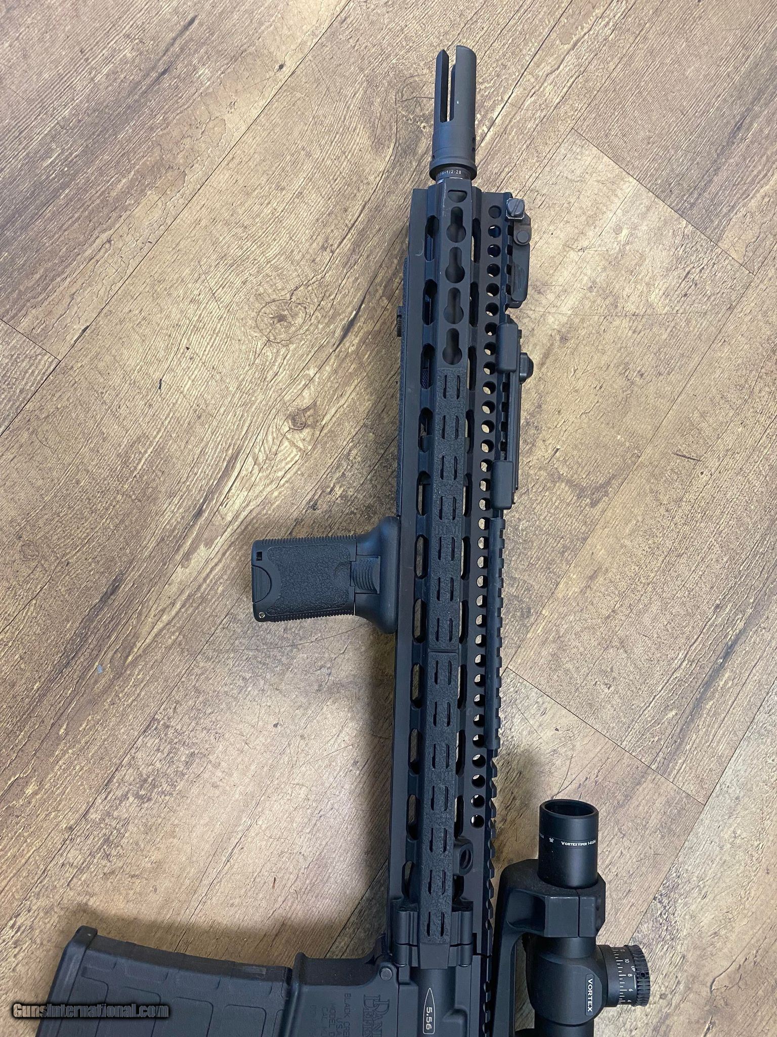 DANIEL DEFENSE ddm4 v11 custom rifle with vortex scope