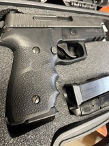 SMITH & WESSON SD9 VE - 4 of 5