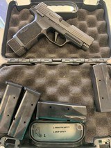 SIG SAUER P365 XL MANUAL SAFETY - 1 of 2