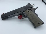 KIMBER 1911 CUSTOM LW - 1 of 7