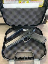 GLOCK G17L - 1 of 3