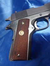 COLT 1911 GOVERNMENT MODEL - 3 of 4