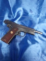 COLT 1911 GOVERNMENT MODEL - 4 of 4