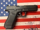 GLOCK 17Gen 5 - 2 of 5