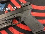 GLOCK 17 g17 gen 5 - 3 of 7