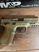 SMITH & WESSON M&P 9 M2.0 - 4 of 4