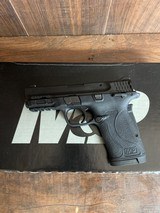 SMITH & WESSON M&P 380 EZ SHIELD - 1 of 4