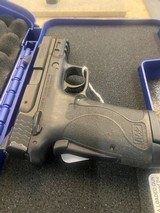 SMITH & WESSON M&P 380 SHIELD EZ - 2 of 4
