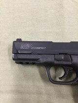 SMITH & WESSON M&P 22 COMPACT - 4 of 4