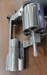 SMITH & WESSON 686-6 - 5 of 6