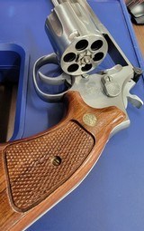 Smith & Wesson 686 Revolver - 2 of 5