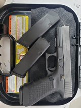 GLOCK 17
Gen4 - 1 of 2