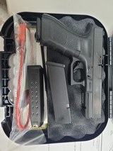 GLOCK 17Gen4 - 2 of 2
