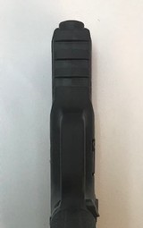 SMITH & WESSON M&P9 SHIELD EZ M2.0 - 4 of 7