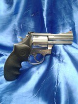 SMITH & WESSON MODEL 696 - 2 of 5