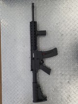 SMITH & WESSON M&P 15-22 - 4 of 4