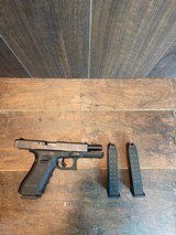 GLOCK 17Gen4 - 2 of 4