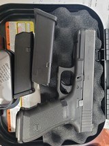 GLOCK 17Gen4 - 1 of 2