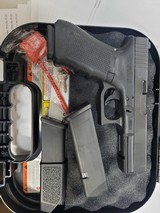 GLOCK 17Gen4 - 1 of 2