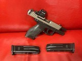 HECKLER & KOCH VP9 - 2 of 4