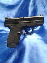 SMITH & WESSON M&P 9 SHIELD PLUS TS 9MM LUGER (9X19 PARA) - 2 of 4
