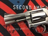 SMITH & WESSON 60-15 - 2 of 7