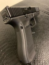 GLOCK G22 BLUE LABEL GEN 5 - 3 of 7
