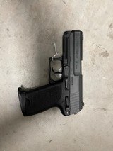 HECKLER & KOCH USP45C - 1 of 2
