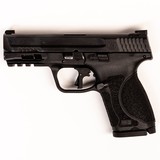 SMITH & WESSON M&P40 M2.0 - 2 of 4