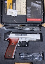 SIG SAUER P226 - 7 of 7