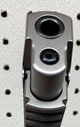 SIG SAUER P226 - 3 of 7