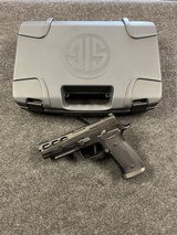Sig Sauer P320 AXG PRO - 2 of 3