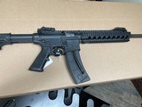 SMITH & WESSON M&P 15-22 - 3 of 3