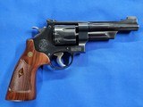 SMITH & WESSON 27-8 - 2 of 5