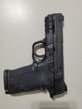 SMITH & WESSON M&P EZ Shield 9mm - 2 of 2