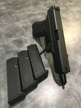 GLOCK G17 GEN 4 - 1 of 4