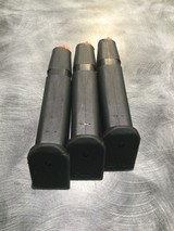 GLOCK G17 GEN 4 - 2 of 3