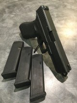 GLOCK G17 GEN 4 - 1 of 3