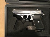 SIG SAUER P230 SL - 2 of 3