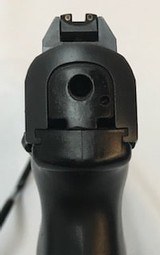 RUGER SR40C - 7 of 7