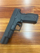 SPRINGFIELD ARMORY xd-m 40 - 1 of 5