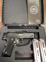 SIG SAUER 1911 CARRY - 1 of 4