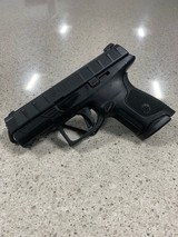 BERETTA USA APX CARRY PISTOL - 1 of 2