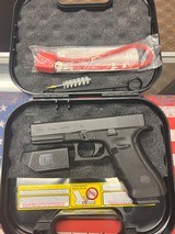 GLOCK 22 G22 GEN 4 .40 (Night Sights) POLICE TRADE IN - 6 of 7