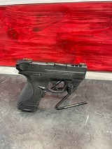 SMITH & WESSON M&P 9 SHIELD Performace Center - 1 of 4