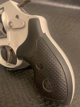 SMITH & WESSON 637 - 5 of 7