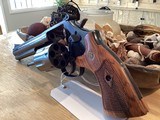 SMITH & WESSON 586 - 3 of 4