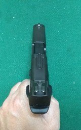 SMITH & WESSON M&P9 SHIELD EZ M2.0 - 2 of 3