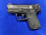 SMITH AND WESSON m&p 40 shield - 2 of 6